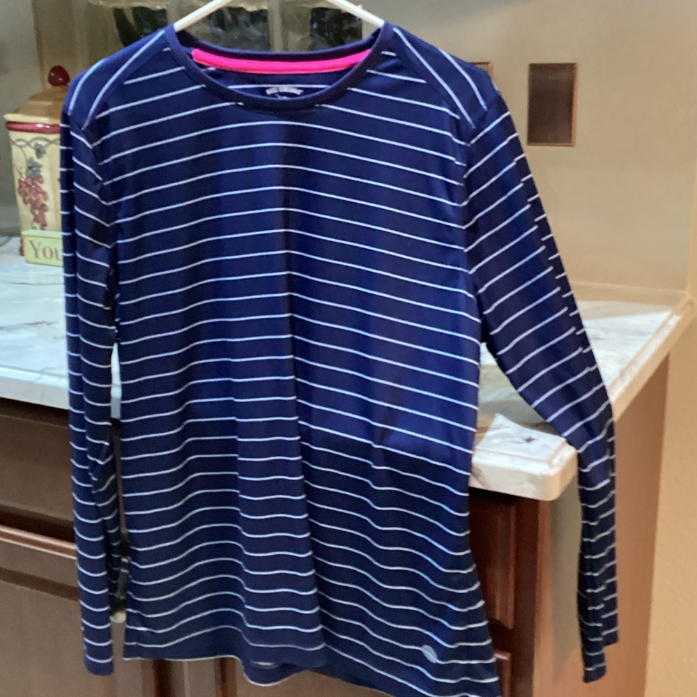 Women’s size XL Reel Legends long sleeve striped athletic tee